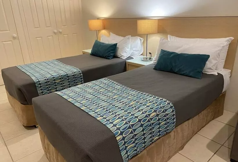 スタンダードスタジオ, Terrigal Sails Serviced Apartments