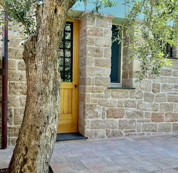 Четырехместный Номер Стандарт, Casal Lluent