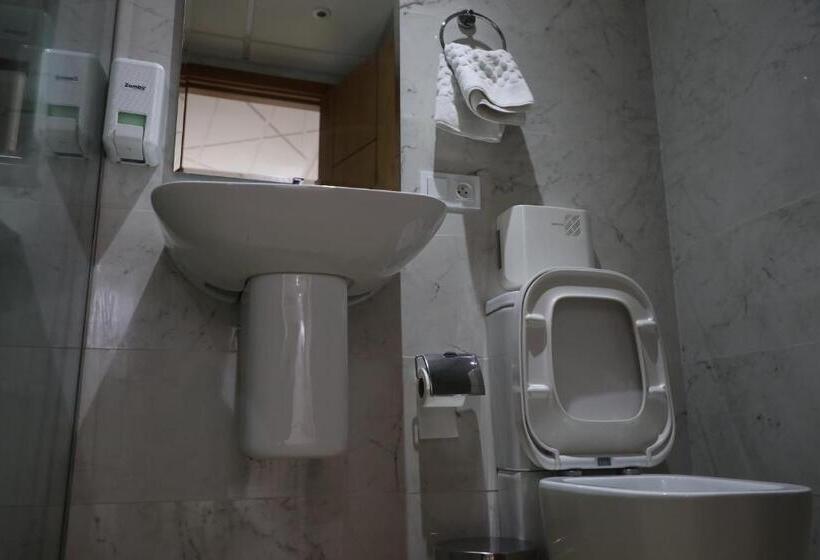 Апартаменты 2 Спальни, Welcome House Appart Hôtel