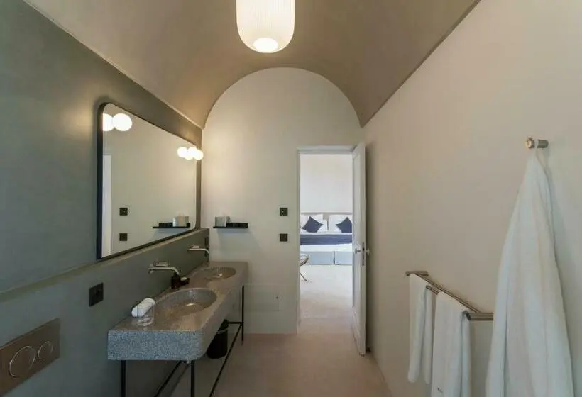 اتاق لوکس, Palazzo Tafuri