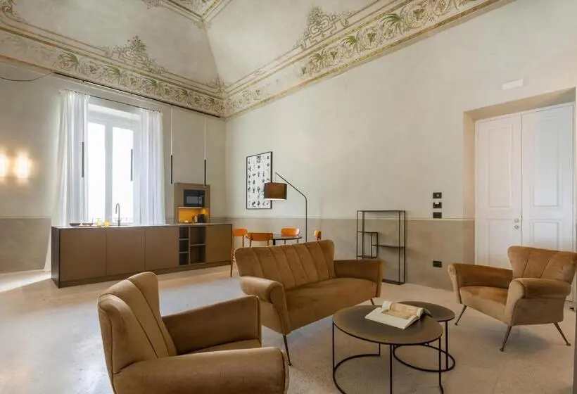 سوئیت 2 خوابه, Palazzo Tafuri