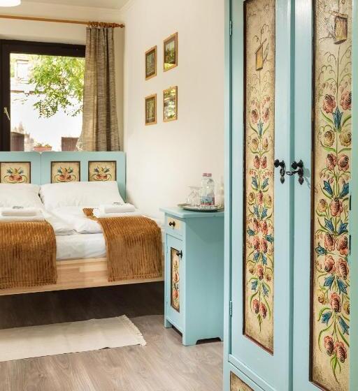 Семейный Номер, Pannonhalma Panzió