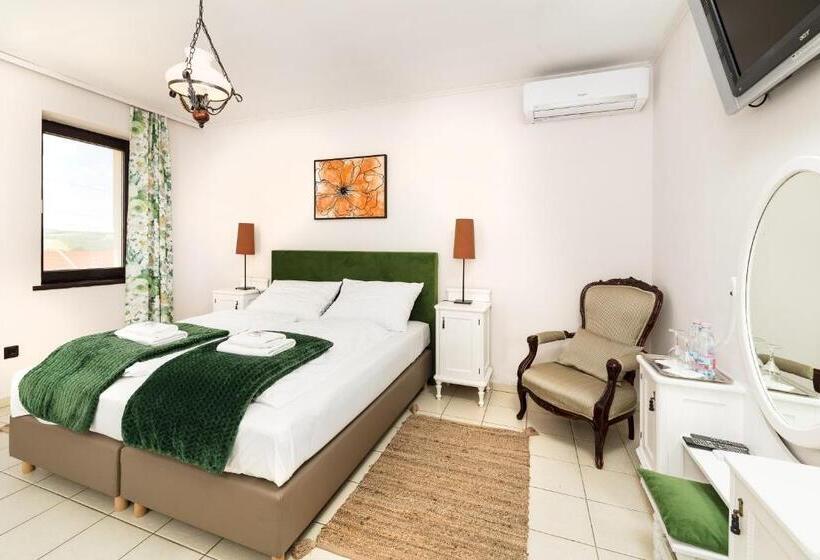 Номер Стандарт Трехместный, Pannonhalma Panzió