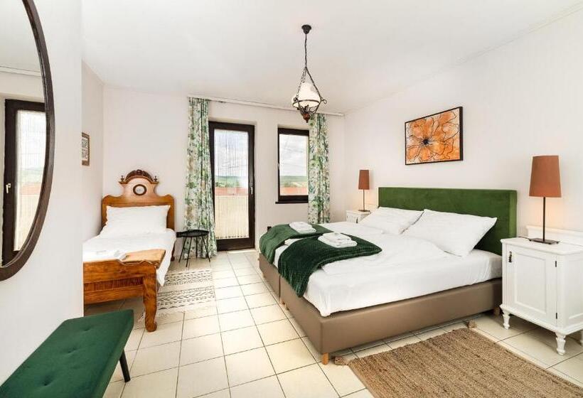 Номер Стандарт Трехместный, Pannonhalma Panzió