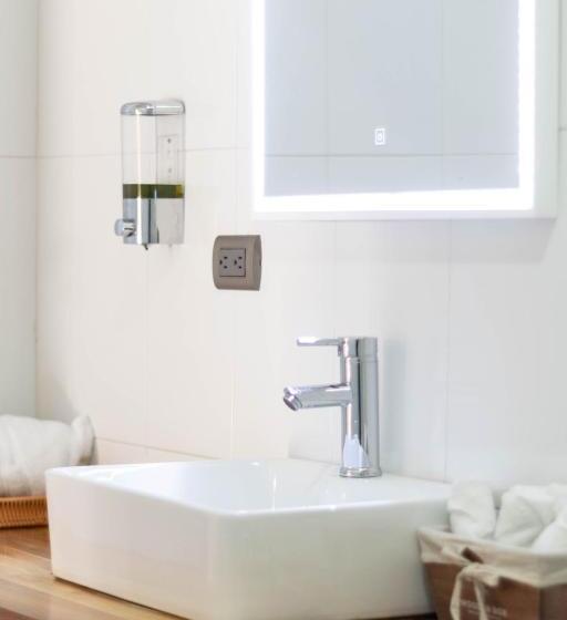 اتاق لوکس, Casa Montana