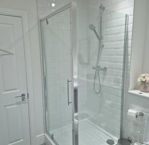 اتاق استاندارد با تخت بزرگ, Wns Southend  On Sea