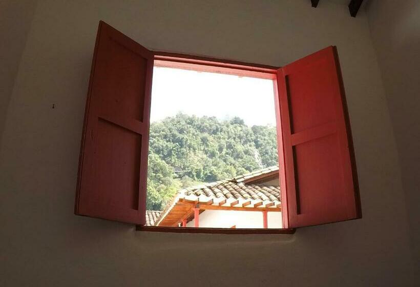 غرفة قياسية, Hostal Bomarzo