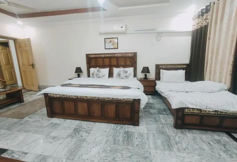 اتاق سوپریور سه تخته, Lexus Lodge