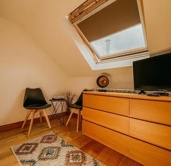 景色の見える一ベッドルームアパートメント, Casa Andreea