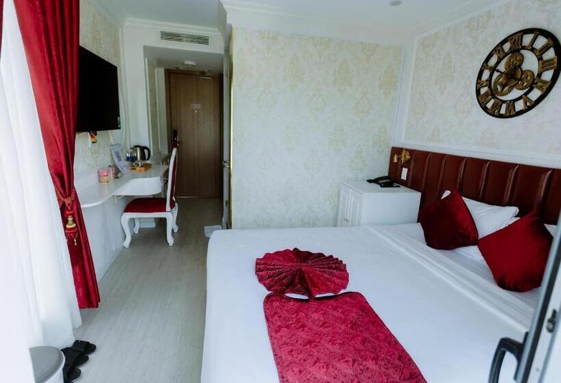 اتاق استاندارد با بالکن, Dezon