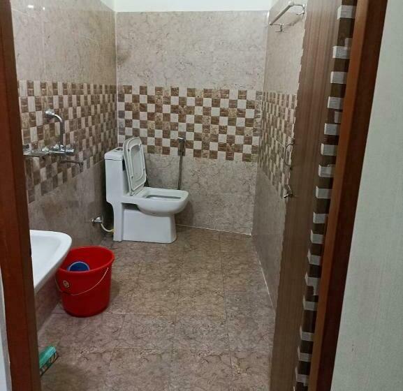 패밀리 룸, Lake View Paradise