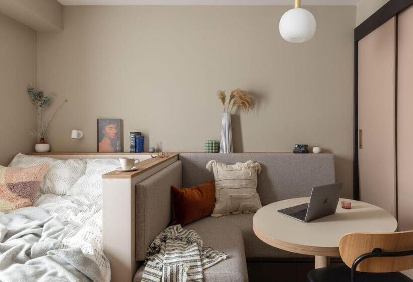 经典工作室, Ark Wembley