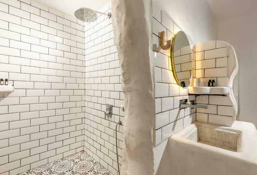 豪华房间, Gran Via Alsancak