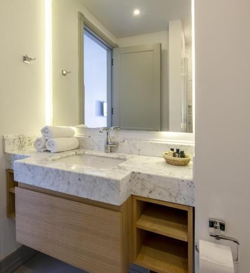 חדר דלוקס, Alle Alacati