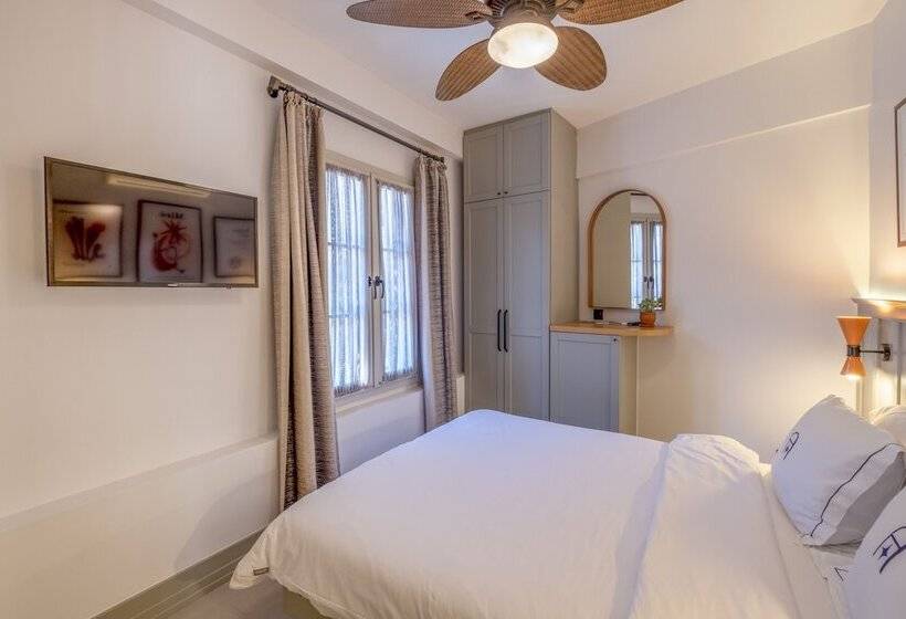 패밀리 룸, Alle Alacati