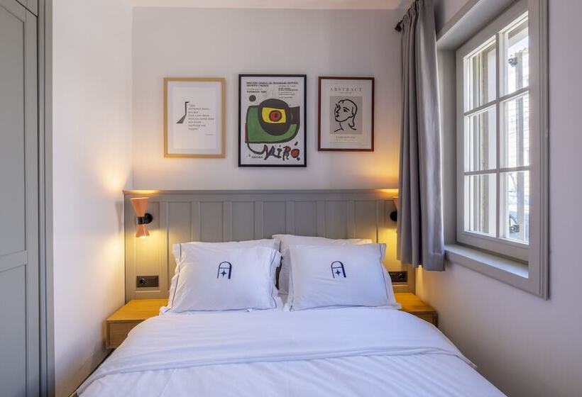 חדר אקונומי, Alle Alacati