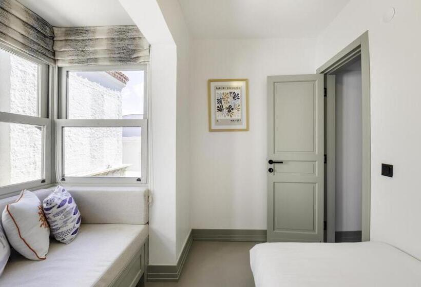 스위트 킹사이즈 침대, Alle Alacati