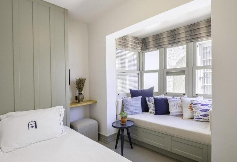 스위트 킹사이즈 침대, Alle Alacati