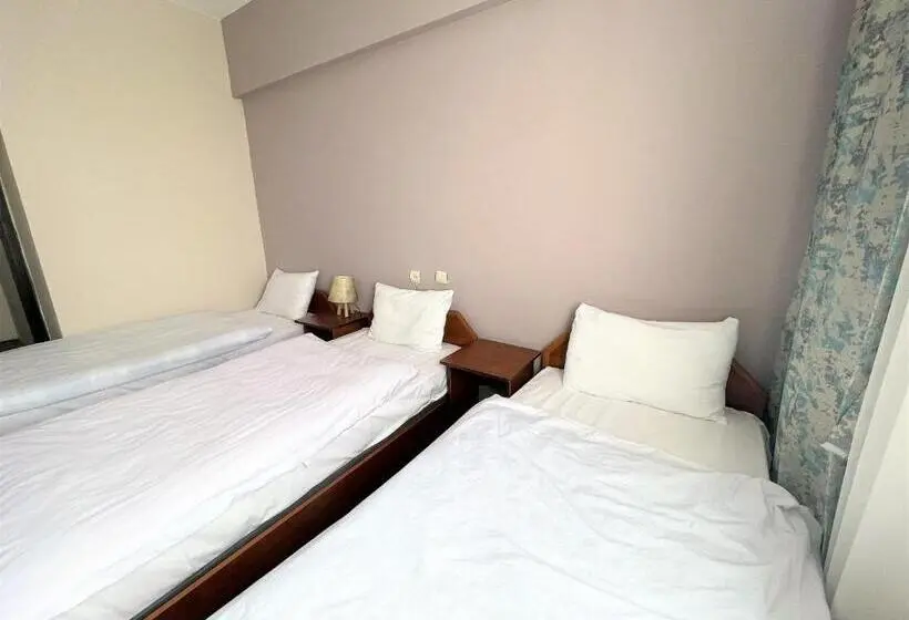Standard Kolmen Hengen Huone, Karbeyaz Hotel & Resort