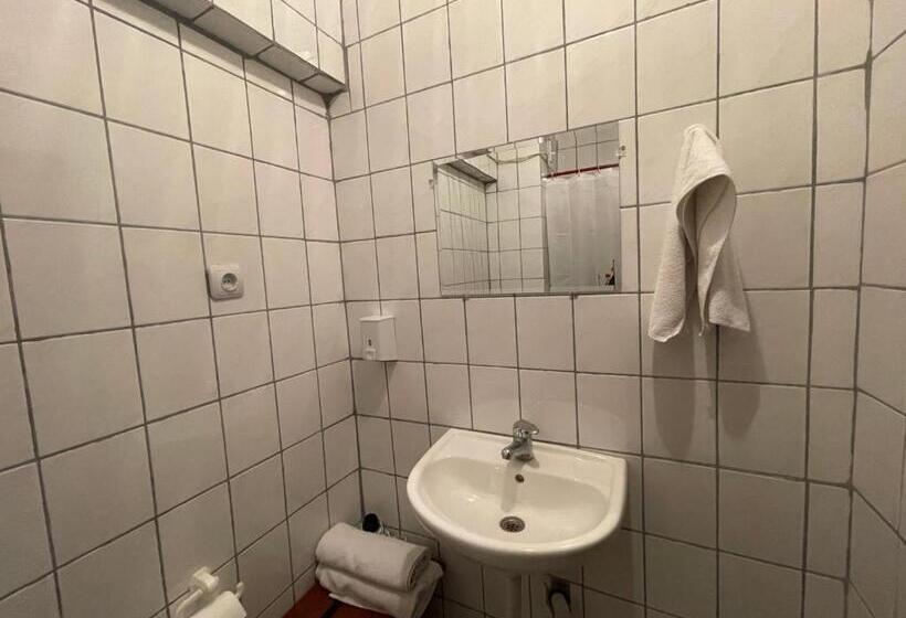 Номер Стандарт Трехместный, Karbeyaz Hotel & Resort