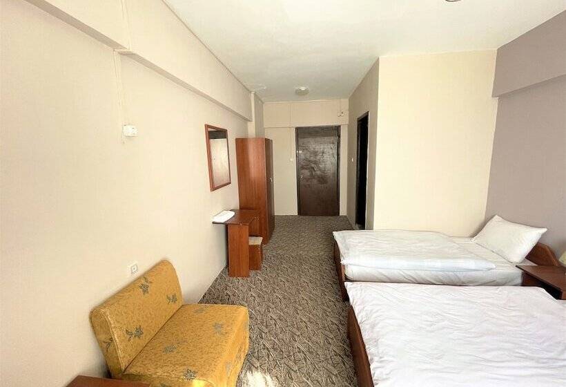 חדר סטנדרט לשלושה, Karbeyaz Hotel & Resort