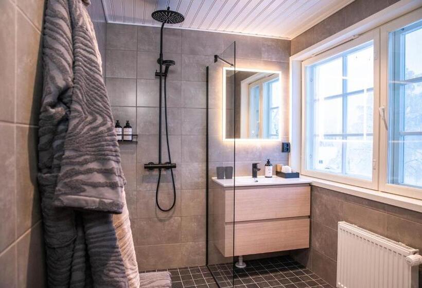 Superior room with lake view, House Of Northern Senses