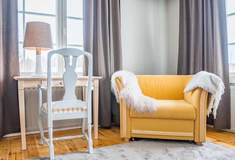 패밀리 룸, House Of Northern Senses