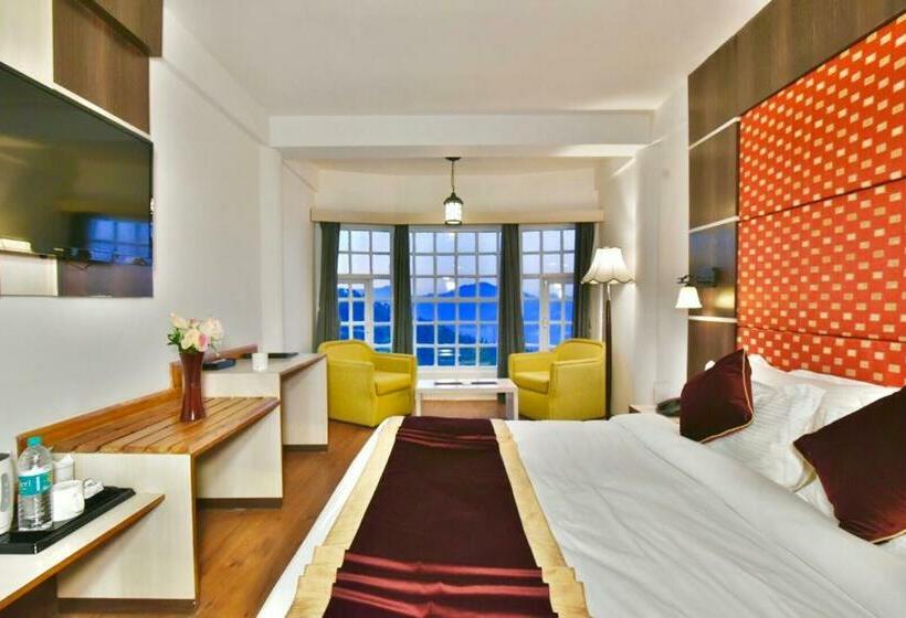 キングサイズベッドのスタンダードルーム, Hillcrest Resort By Dls Hotels