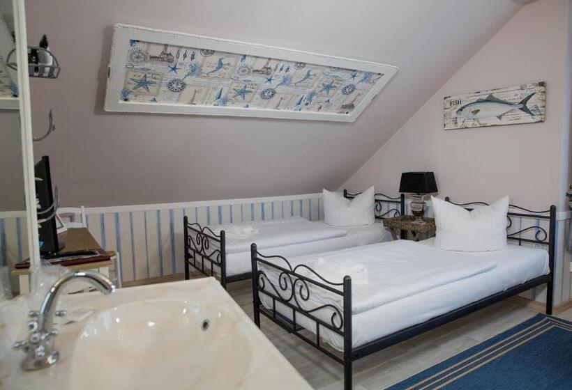 غرفة قياسية حمام مشترك, Anno 1900 Hotel Babelsberg