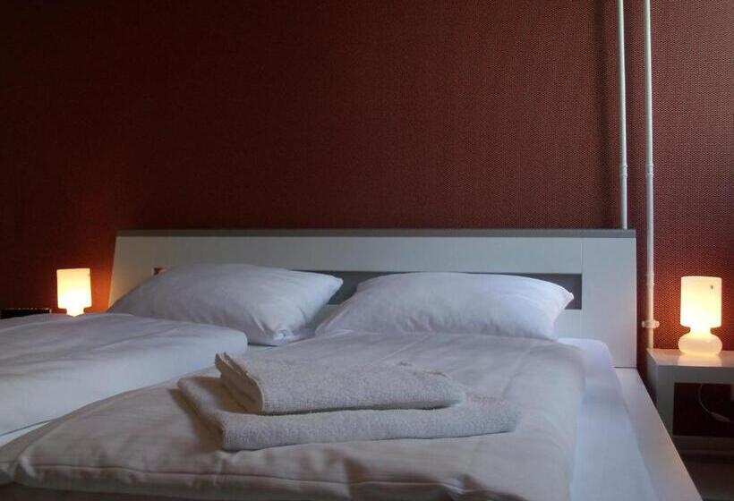 آپارتمان راحتی 1 خوابه, Apartmenthouse Berlin   Am Görlitzer Park