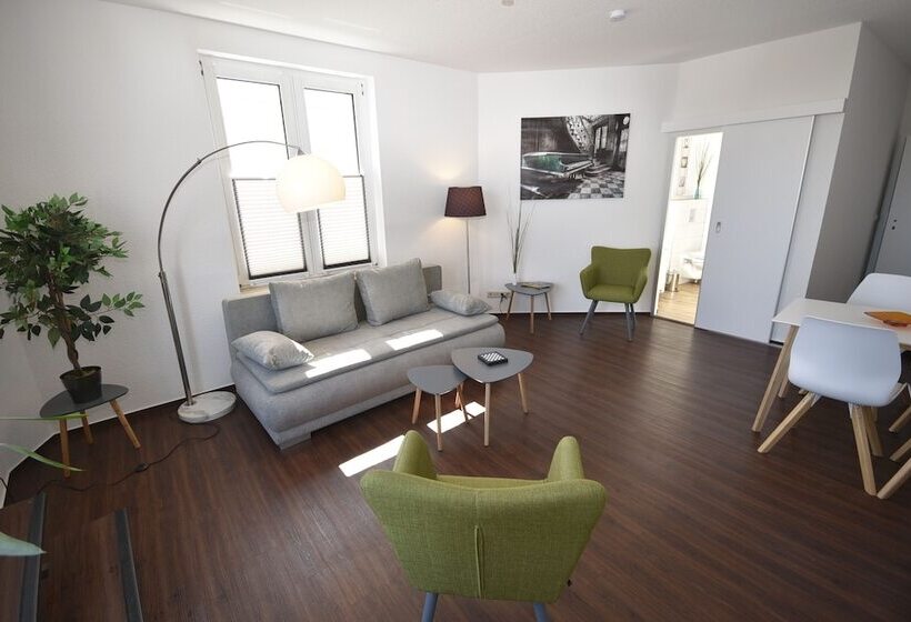 펜트하우스 룸, Pension Am Schloss