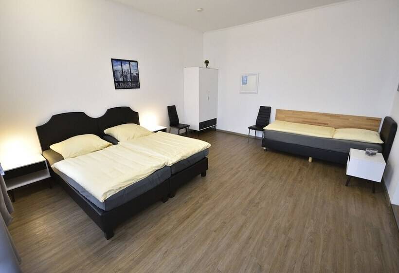 침실 3개 아파트, Pension Am Schloss