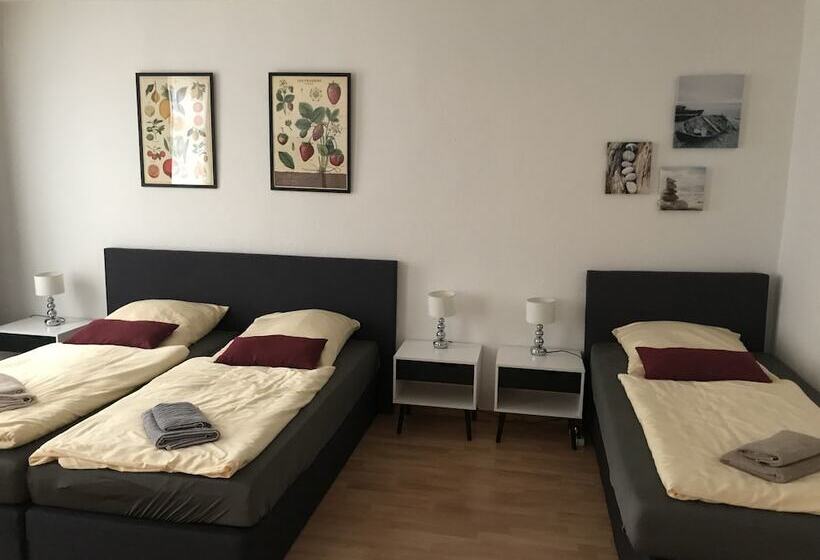 침실 3개 아파트, Pension Am Schloss