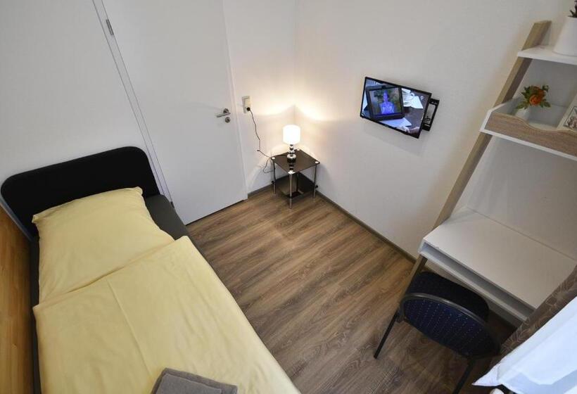 침실 3개 아파트, Pension Am Schloss