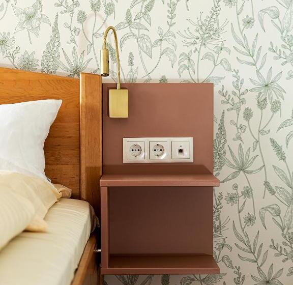 Номер Стандарт Индивидуальный, Alter Kreisbahnhof