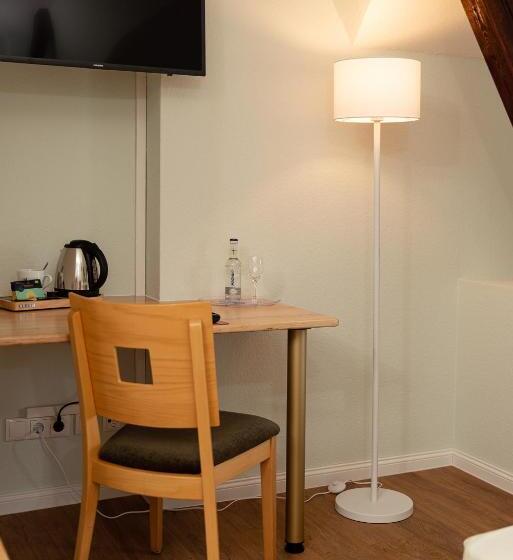 四人标准间, Alter Kreisbahnhof