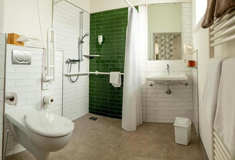 高级大房间, Alter Kreisbahnhof