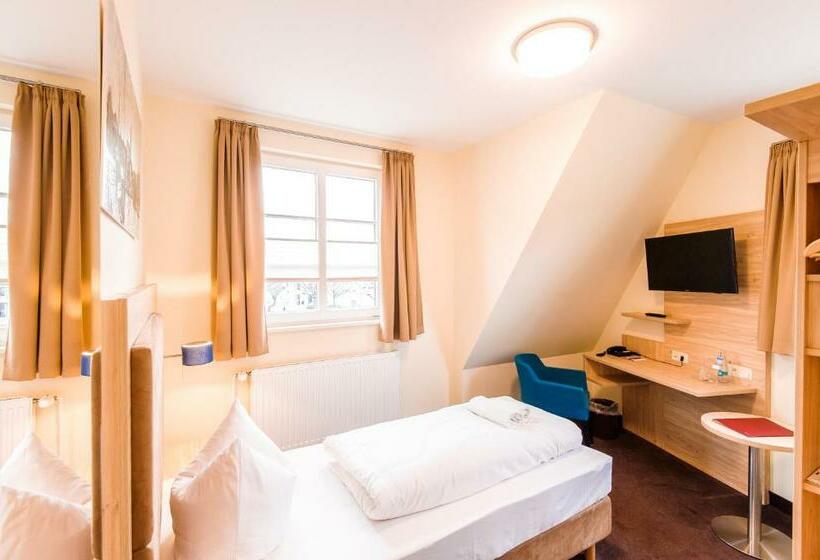 Номер Стандарт Индивидуальный, Am Alten Hafen