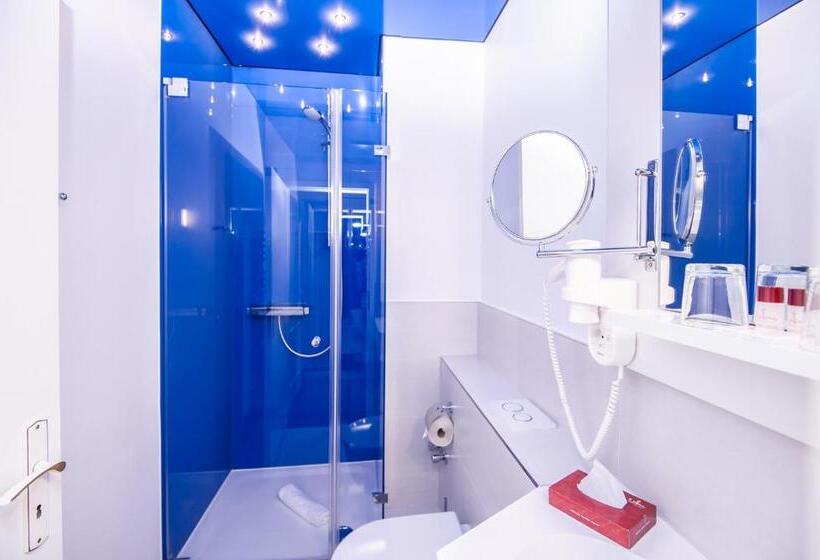 Номер Стандарт, Am Alten Hafen