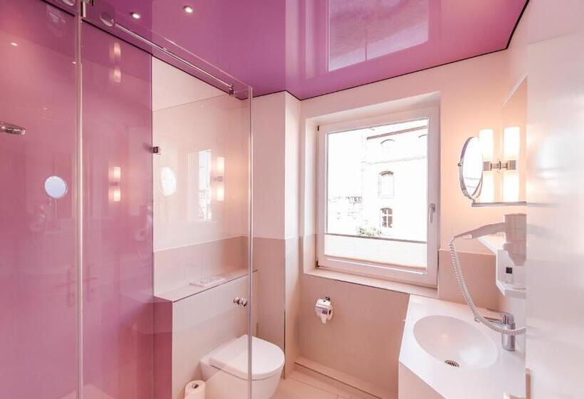 Номер Стандарт, Am Alten Hafen