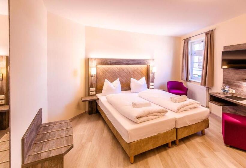 Номер Стандарт, Am Alten Hafen