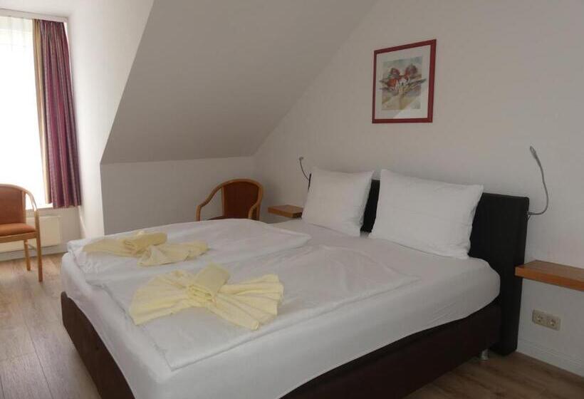 Апартаменты 1 Спальня с Балконом, Apartmenthaus Binzer Sterne