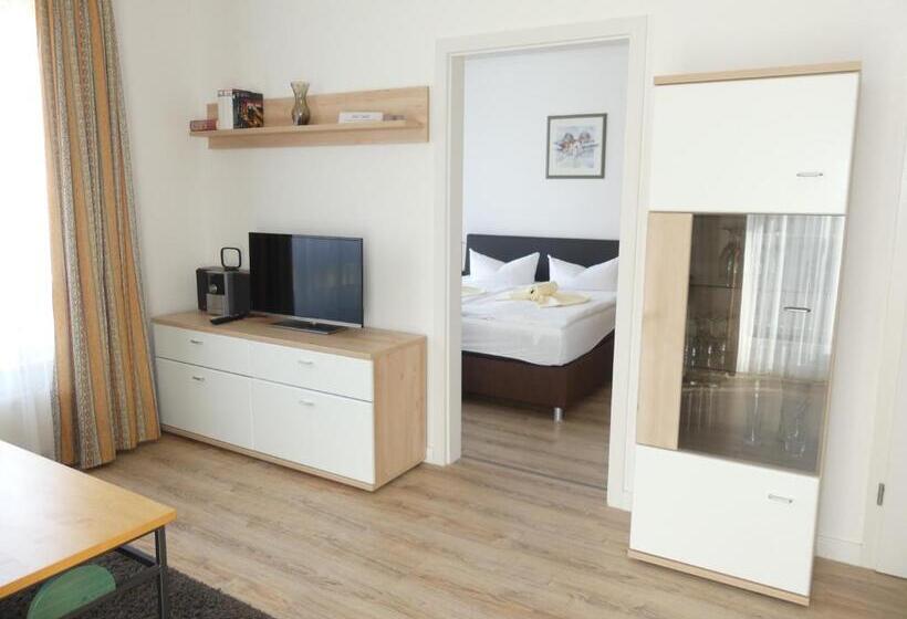 Апартаменты 1 Спальня с Балконом, Apartmenthaus Binzer Sterne