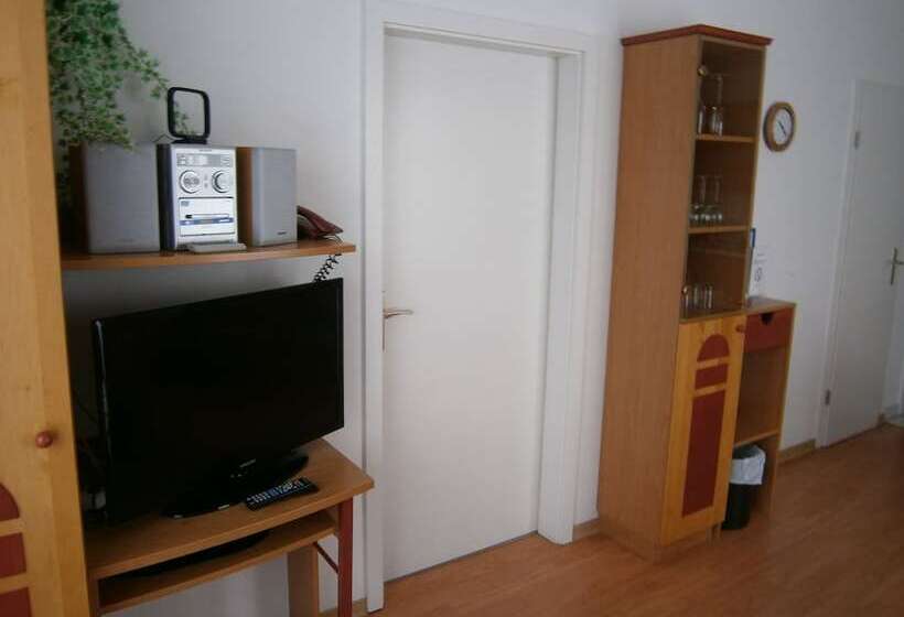 Апартаменты Комфорт 1 Спальня, Apartmenthaus Binzer Sterne