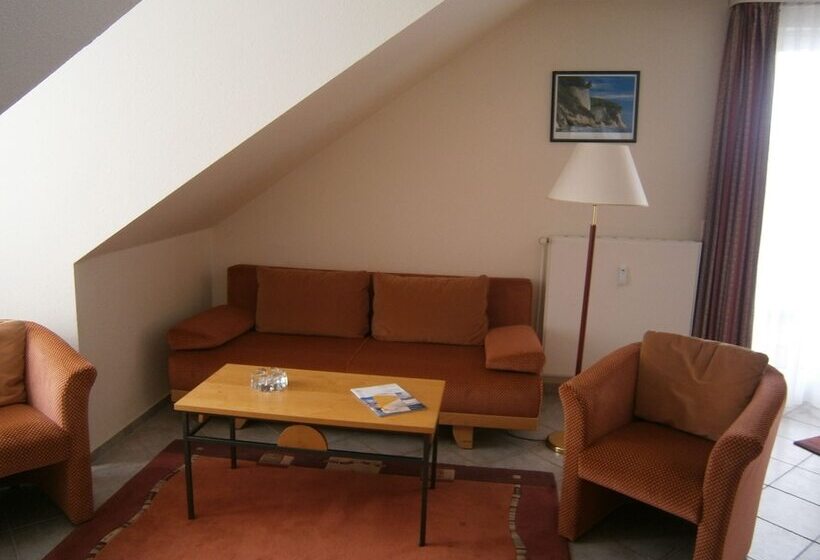 Апартаменты 2 Спальни с Балконом, Apartmenthaus Binzer Sterne