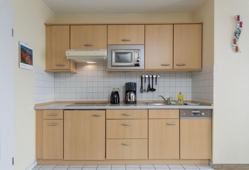 발코니가 있는 2 베드룸 아파트, Apartmenthaus Binzer Sterne