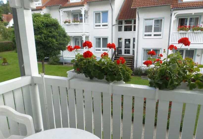 Апартаменты 1 Спальня с Балконом, Apartmenthaus Binzer Sterne