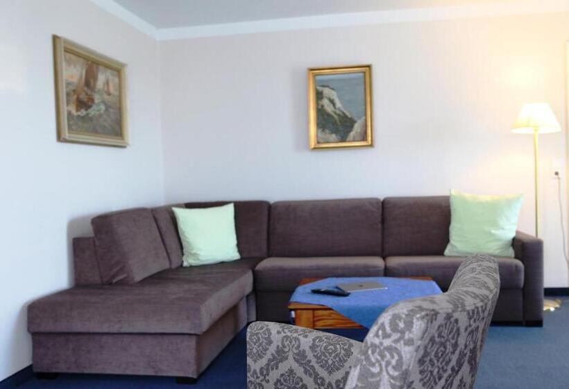 جناح, Badehaus Goor