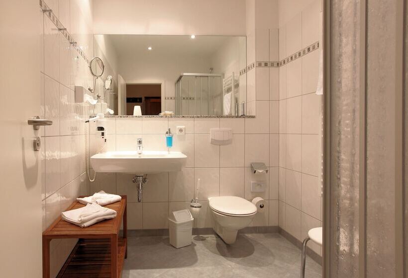 חדר קלאסי, Badehaus Goor