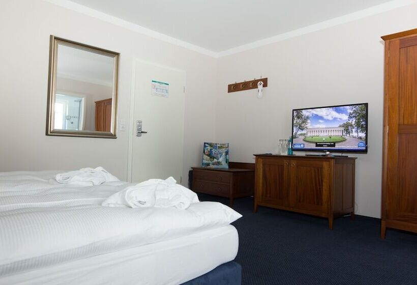 غرفة قياسية مزوَّدة بشُرفة, Badehaus Goor